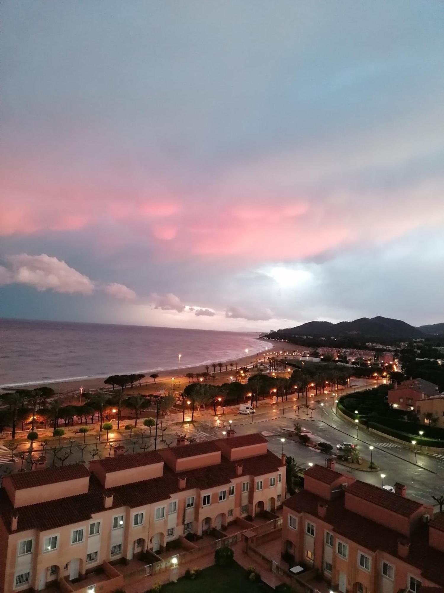 Appartamento Con Terraza, Vistas Playa Y Montana