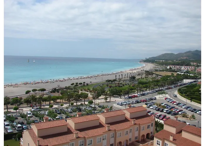 Apartamento Con Terraza, Vistas Playa Y Montana